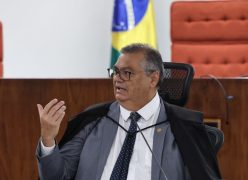 Decisão de Dino que beneficiou amiga de Lulinha anima advogados de outros alvos da CPI do INSS